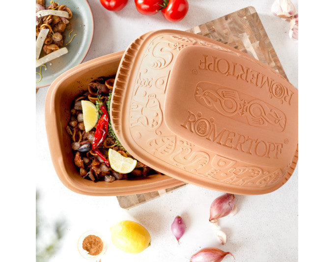 RÖMERTOPF Bräter Klassik 4.0 l 39x27x19.5 cm terracotta in Terracotta, Braun präsentiert im Onlineshop von KAQTU Design AG. Bräter ist von RÖMERTOPF