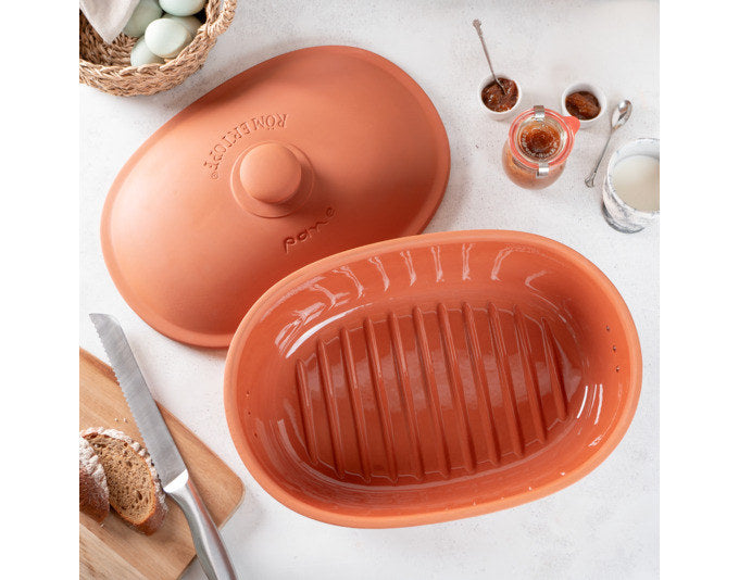 RÖMERTOPF Brottopf Maxi oval 6.5 l 40x28x20 cm terracotta in Terracotta, Braun präsentiert im Onlineshop von KAQTU Design AG. Brotkorb ist von RÖMERTOPF