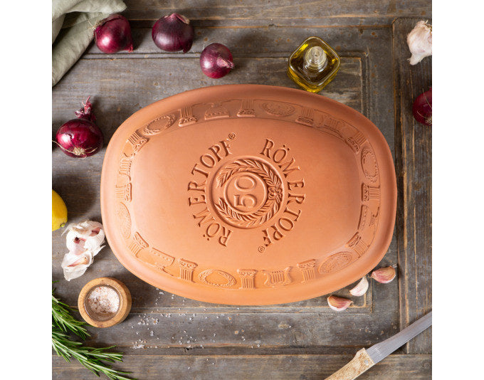 RÖMERTOPF Bräter 50 Jahre Jubiläum 5.0 l 38.5x28.5x19 cm terracotta in Terracotta, Braun präsentiert im Onlineshop von KAQTU Design AG. Bräter ist von RÖMERTOPF