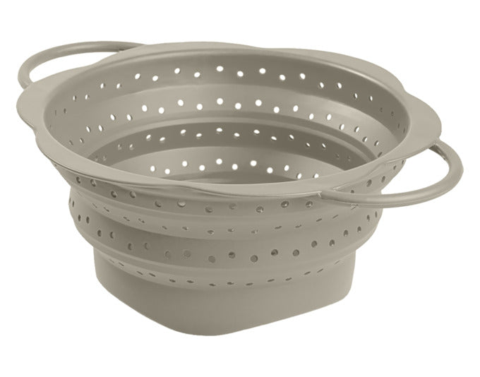 KOCHBLUME Faltsieb L 32x25x11.5 cm taupe in präsentiert im Onlineshop von KAQTU Design AG. Salatzubehör ist von KOCHBLUME
