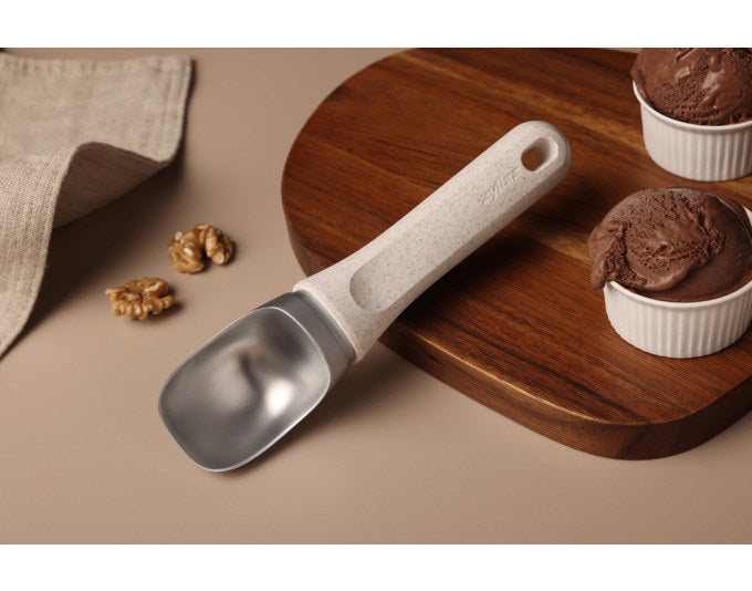ZYLISS Eisportionierer natural beige in Beige, Braun präsentiert im Onlineshop von KAQTU Design AG. Glacézubehör ist von ZYLISS