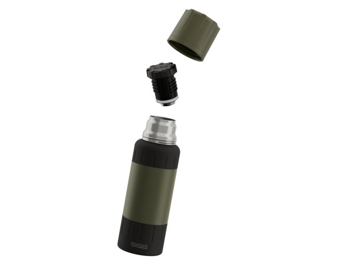 SIGG Isolierflasche Alpine Star roasted green 0.5 l in präsentiert im Onlineshop von KAQTU Design AG. Küchenhelfer ist von SIGG
