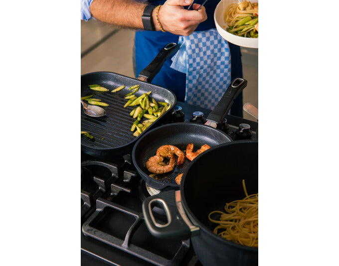 GASTROLUX Bratentopf EVO Induktion hoch ø 28 cm in präsentiert im Onlineshop von KAQTU Design AG. Topf ist von GASTROLUX