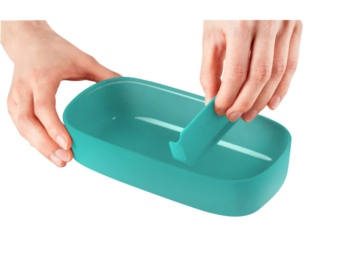 LÉKUÉ Lunchbox To Go 0.5 l 19.3x10.3x6.2 cm türkis in präsentiert im Onlineshop von KAQTU Design AG. Lunchbox ist von LEKUE