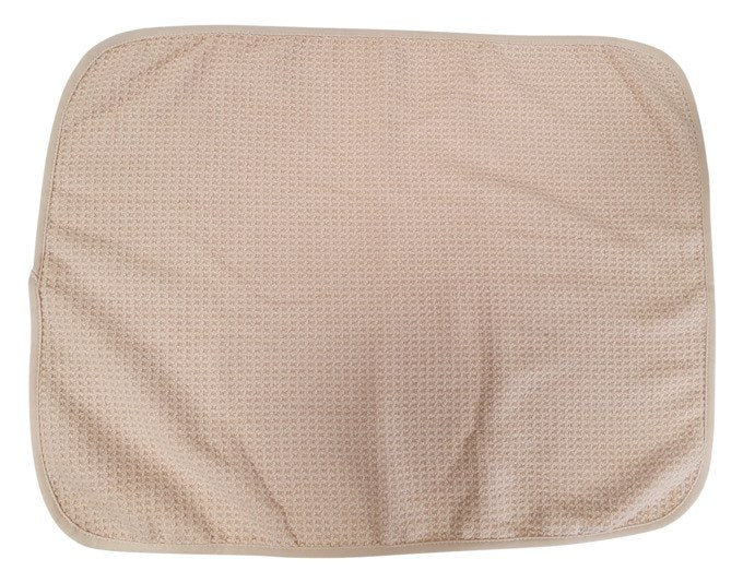Zwei Mikrofasertücher aus Polyester und Polyamid, eines beige mit Waffelstruktur, eines blau und seidig, für die Glasreinigung.