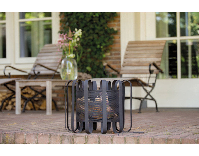 REDFIRE Feuerstelle Kester schwarz in Schwarz präsentiert im Onlineshop von KAQTU Design AG. Feuerschale ist von REDFIRE