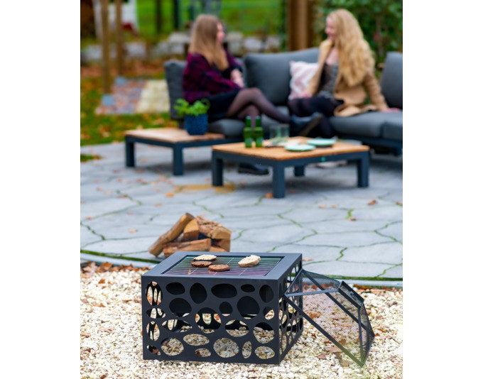 REDFIRE Feuerstelle Mikor schwarz in Schwarz präsentiert im Onlineshop von KAQTU Design AG. Feuerschale ist von REDFIRE