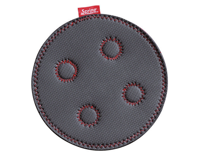 SPRING Untersetzer magnetisch Grips ø 21 cm in Schwarz präsentiert im Onlineshop von KAQTU Design AG. Pfannenuntersetzer ist von SPRING