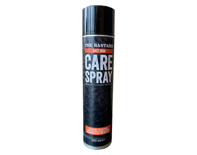 THE BASTARD Gusseisenpflegespray 600 ml in präsentiert im Onlineshop von KAQTU Design AG. Grillzubehör ist von THE BASTARD
