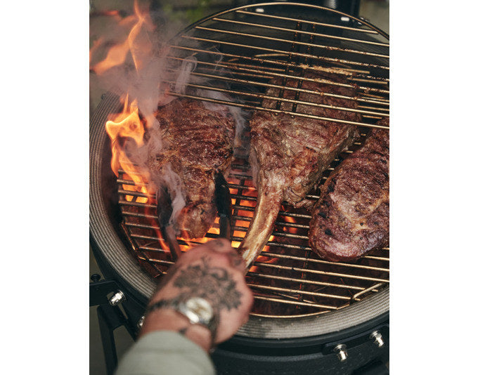 THE BASTARD Multilevel Kochsystem M in Silber präsentiert im Onlineshop von KAQTU Design AG. Grillroste ist von THE BASTARD
