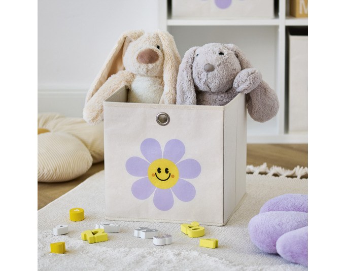 Faltbare Aufbewahrungsbox aus Vlies in Creme und Weiss mit Blumenmotiv, quadratische Form, Masse 28x28x28 cm, offene Boxenstruktur ohne Deckel.