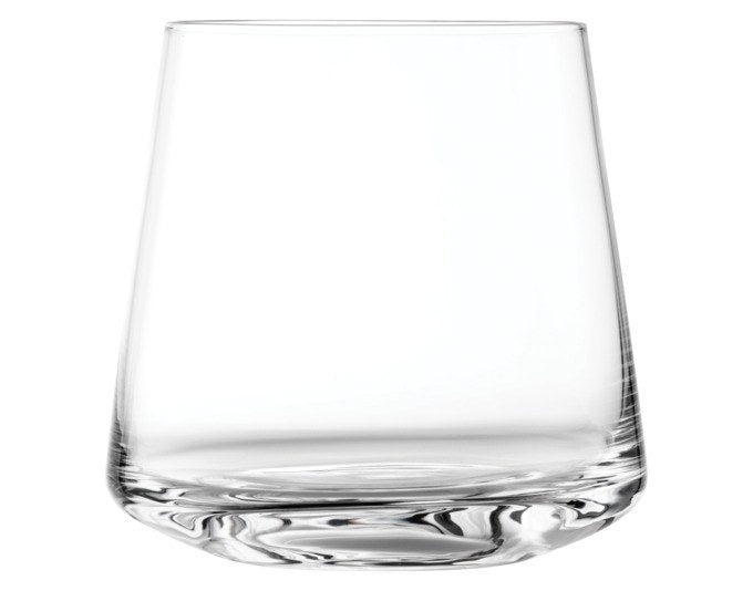 Vier transparente Allroundbecher MioVino 60 von Schott Zwiesel aus Tritan-Kristallglas mit geradliniger, moderner Form und glänzender Oberfläche.