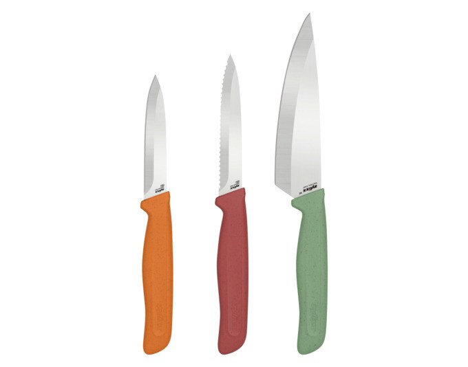 Dreiteiliges ZYLISS Messerset mit Universalmesser, Rüstmesser und Rüstmesser mit Wellenschliff, Edelstahlklingen und Griffen aus Weizenstrohmaterial in Gelb, Orange, Rot.