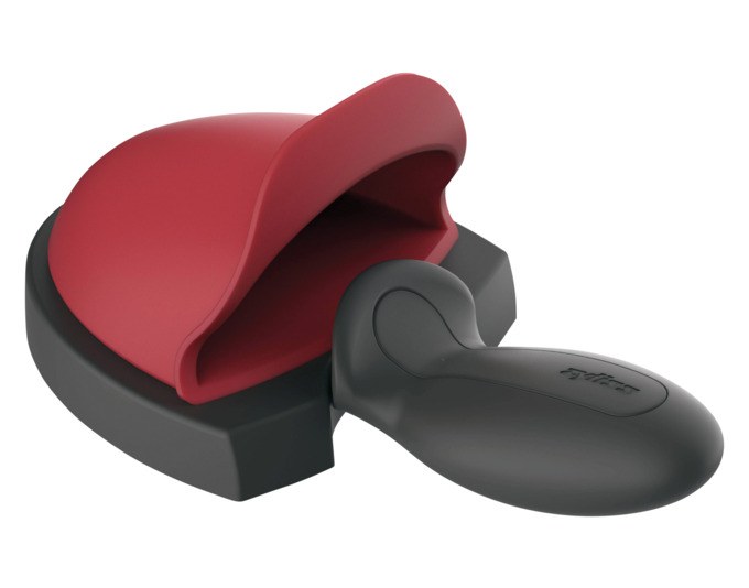 ZYLISS Austermesser-Set in Rot und Schwarz mit gezahnter Klinge, rutschfestem Griff, Silikontasche und passendem Halter auf hellem Untergrund.
