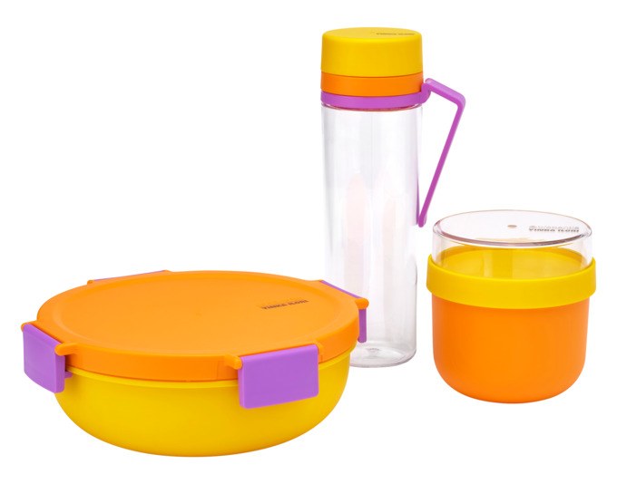 Mehrfarbiges 3-teiliges Kunststoff-Lunchset von BRABANTIA mit Wasserflasche, runder Frühstücksschale und Salatschüssel mit Deckel, freigestellt fotografiert.