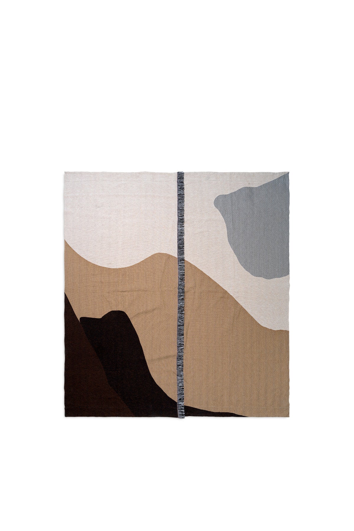 Vista Tagesdecke in Sand präsentiert im Onlineshop von KAQTU Design AG. Wolldecke ist von Ferm Living