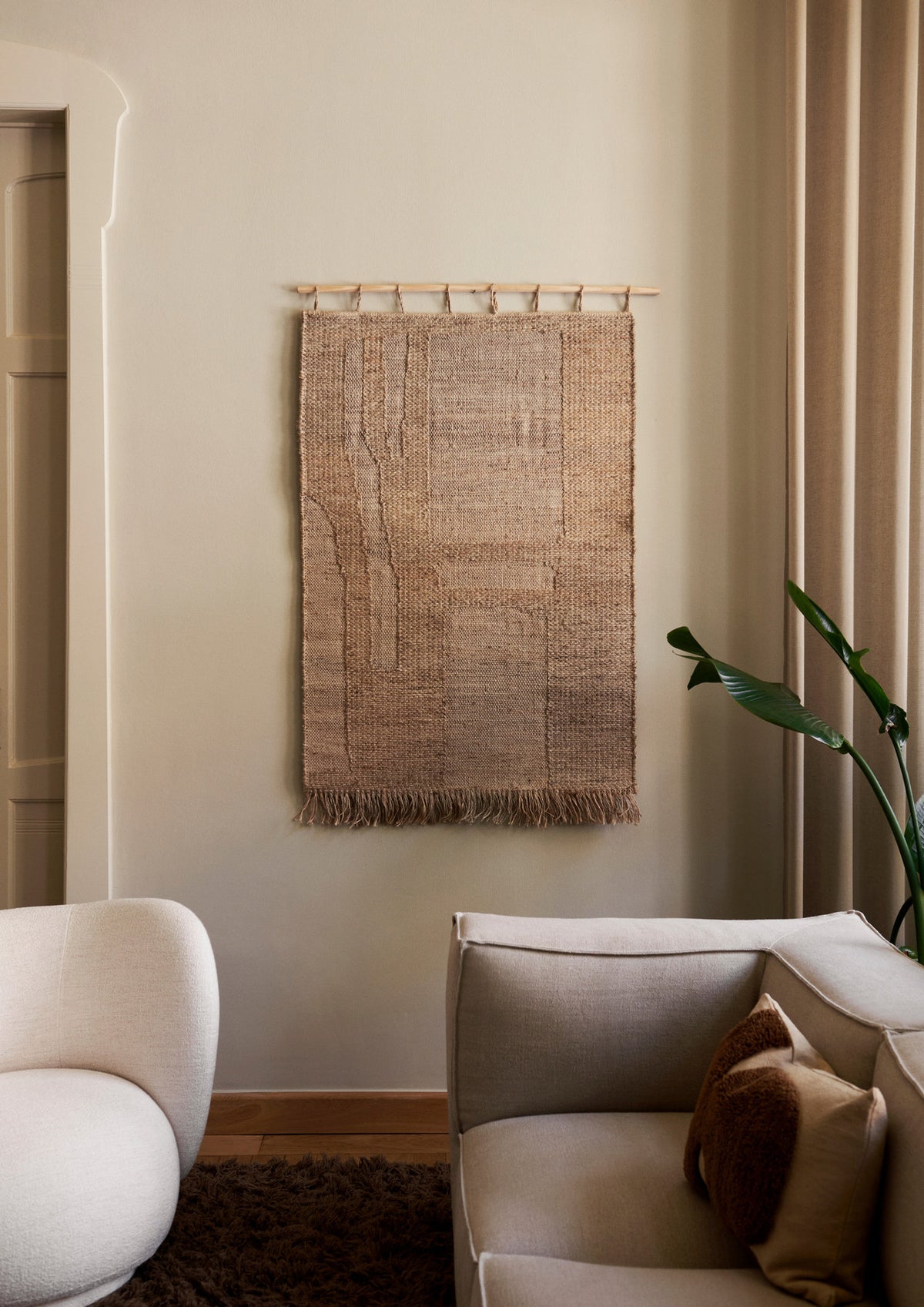 Harvest Wandteppich in Natur präsentiert im Onlineshop von KAQTU Design AG. Wandteppich ist von Ferm Living