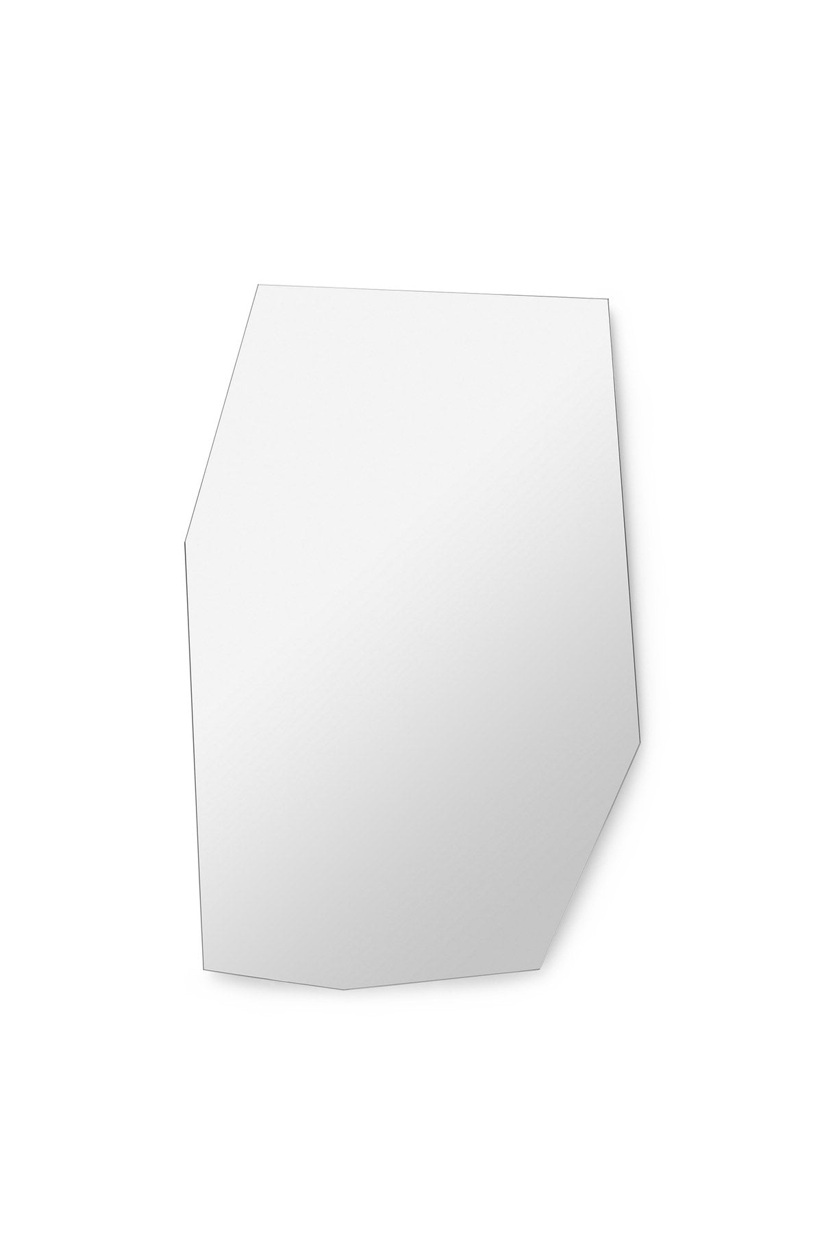 Shard Spiegel in Silber präsentiert im Onlineshop von KAQTU Design AG. Wandspiegel ist von Ferm Living