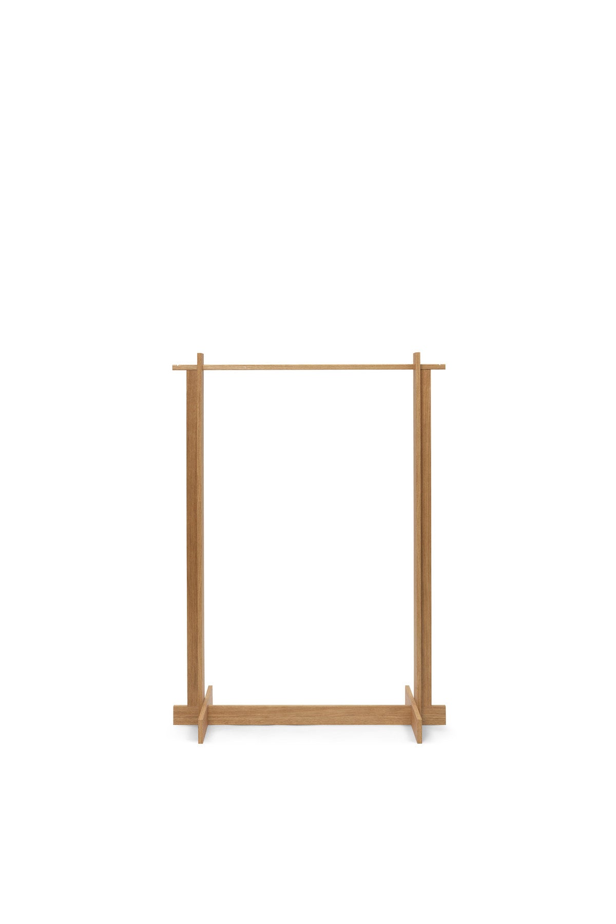 Bridge Kleiderregal in Oiled Oak präsentiert im Onlineshop von KAQTU Design AG. Kleiderständer ist von Ferm Living