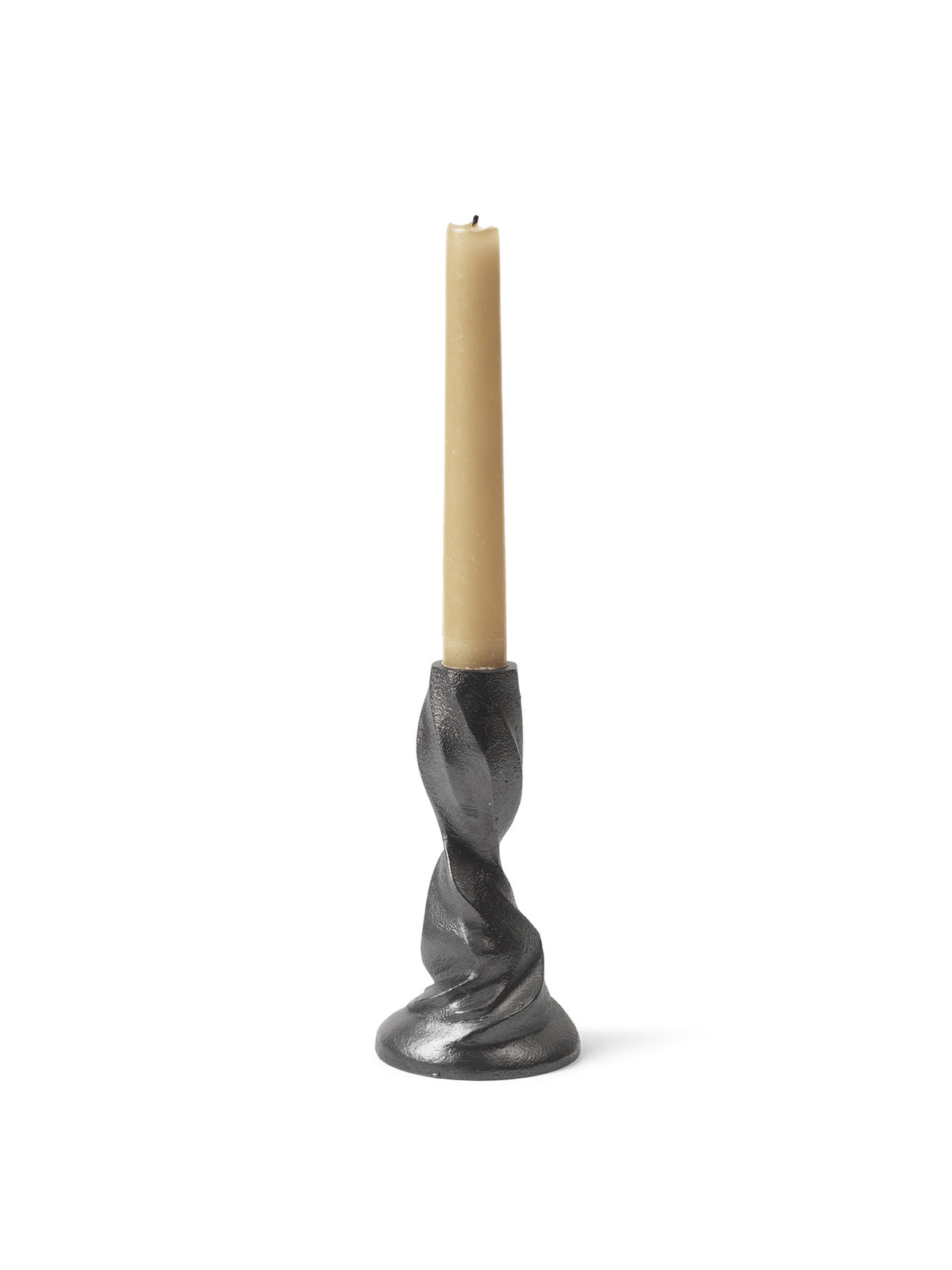 Gale Kerzenhalter H13 in Blackened Aluminium präsentiert im Onlineshop von KAQTU Design AG. Kerzenständer ist von Ferm Living