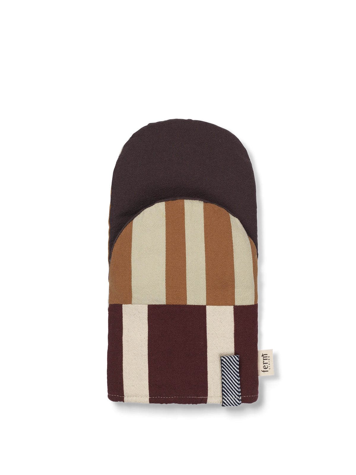 Section Oven Mitt in Patchwork präsentiert im Onlineshop von KAQTU Design AG. Küchenhelfer ist von Ferm Living