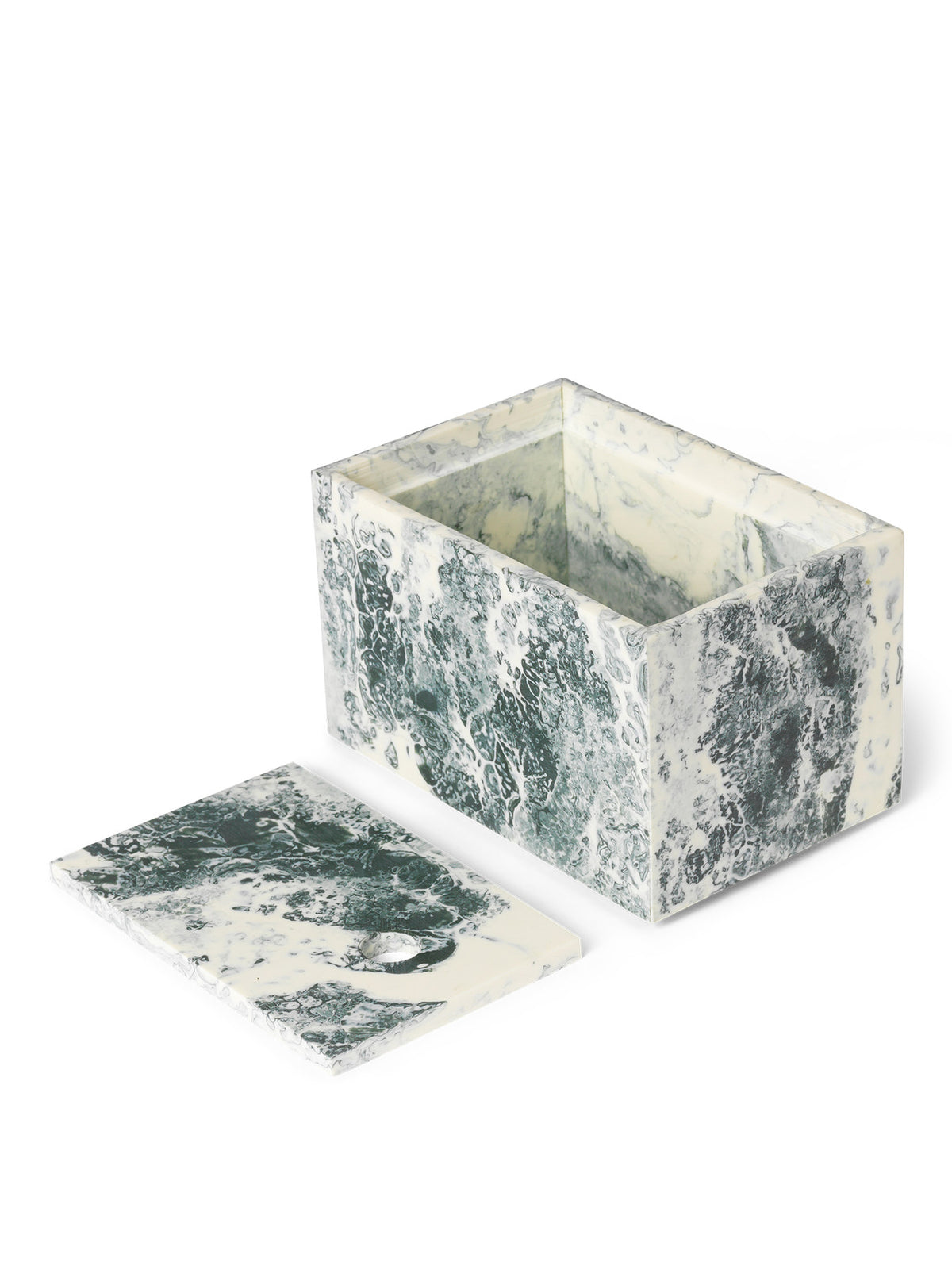 Mist Box in Emerald Off präsentiert im Onlineshop von KAQTU Design AG. Aufbewahrungsbehälter ist von Ferm Living