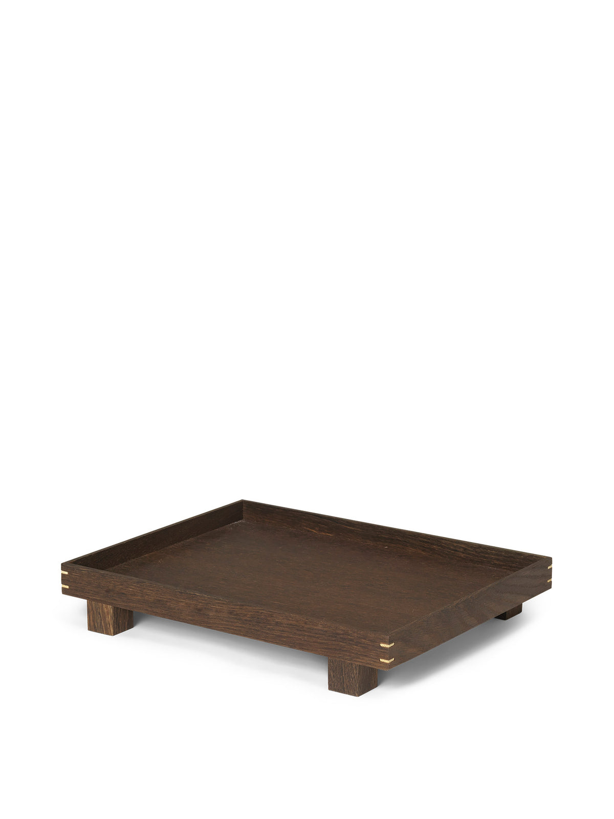 Bon Holztablett von Ferm Living in Hellbraun, Naturaleiche mit PU-Beschichtung, rechteckige Form mit vier sichtbaren Füssen und Eckverbindungen.