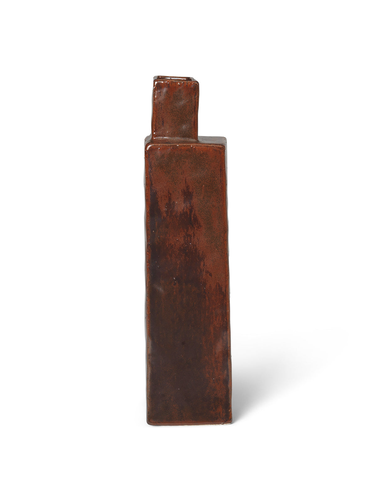 Koa Vase H40 in Red Brown präsentiert im Onlineshop von KAQTU Design AG. Vase ist von Ferm Living