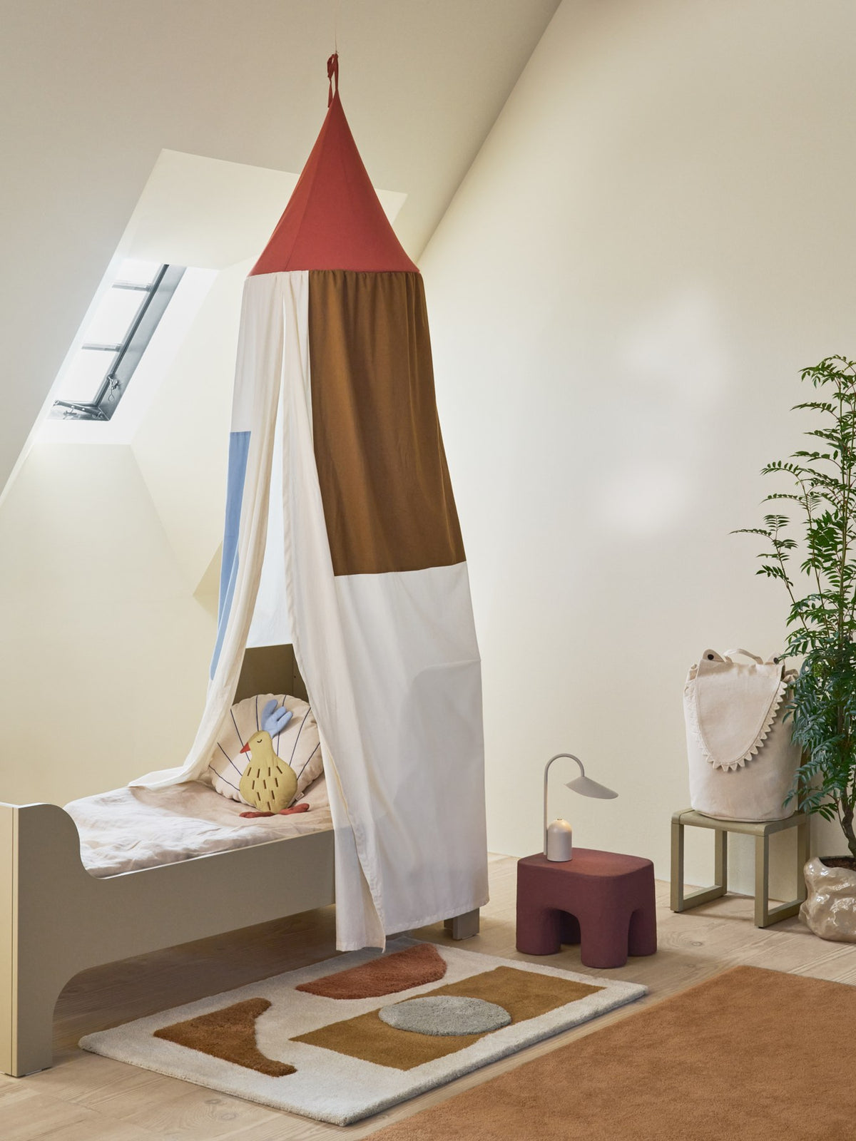Letto a baldacchino Patch