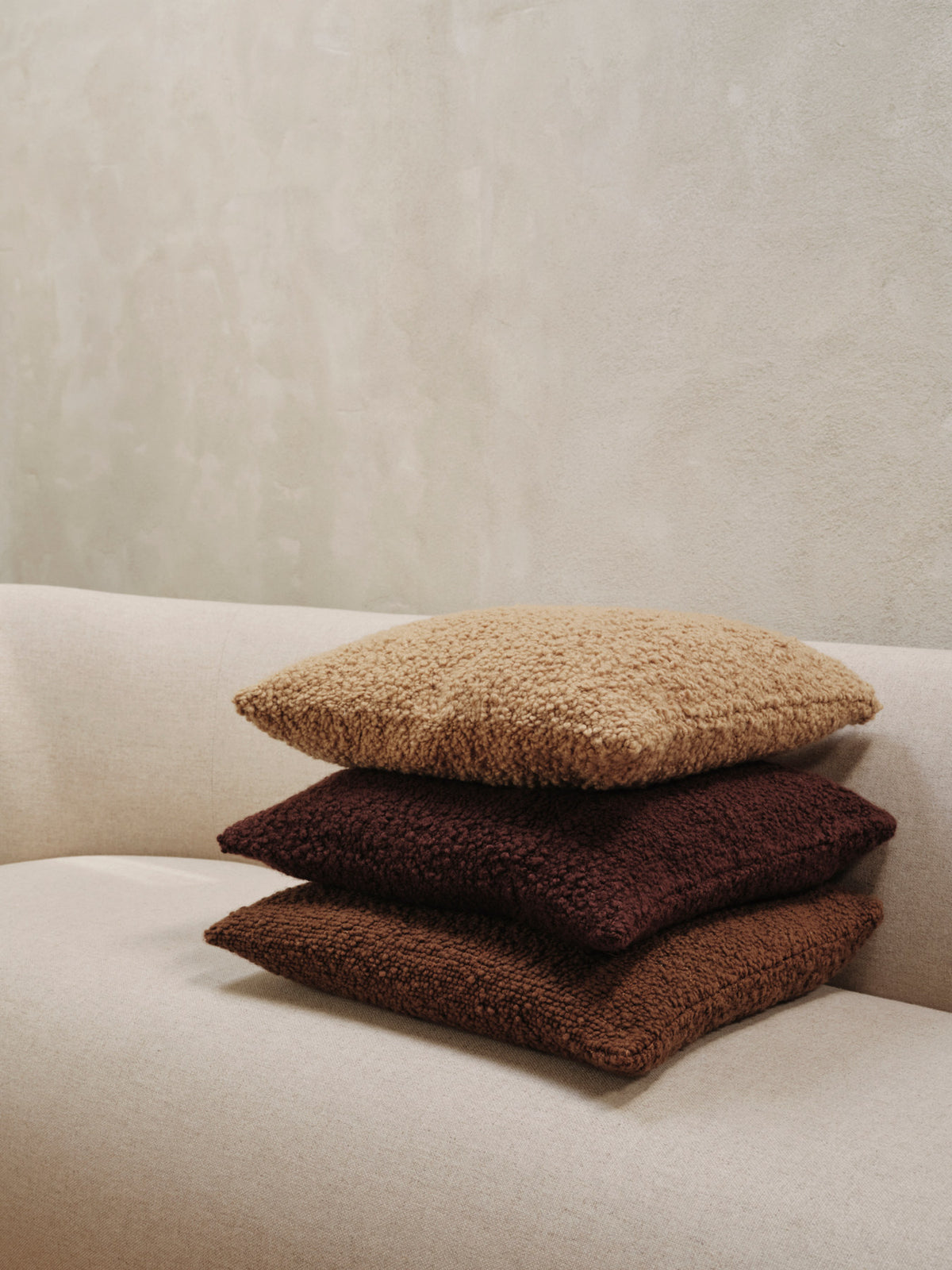 Moor Kissen Cover in Honey präsentiert im Onlineshop von KAQTU Design AG. Deko Kissenbezug ist von Ferm Living