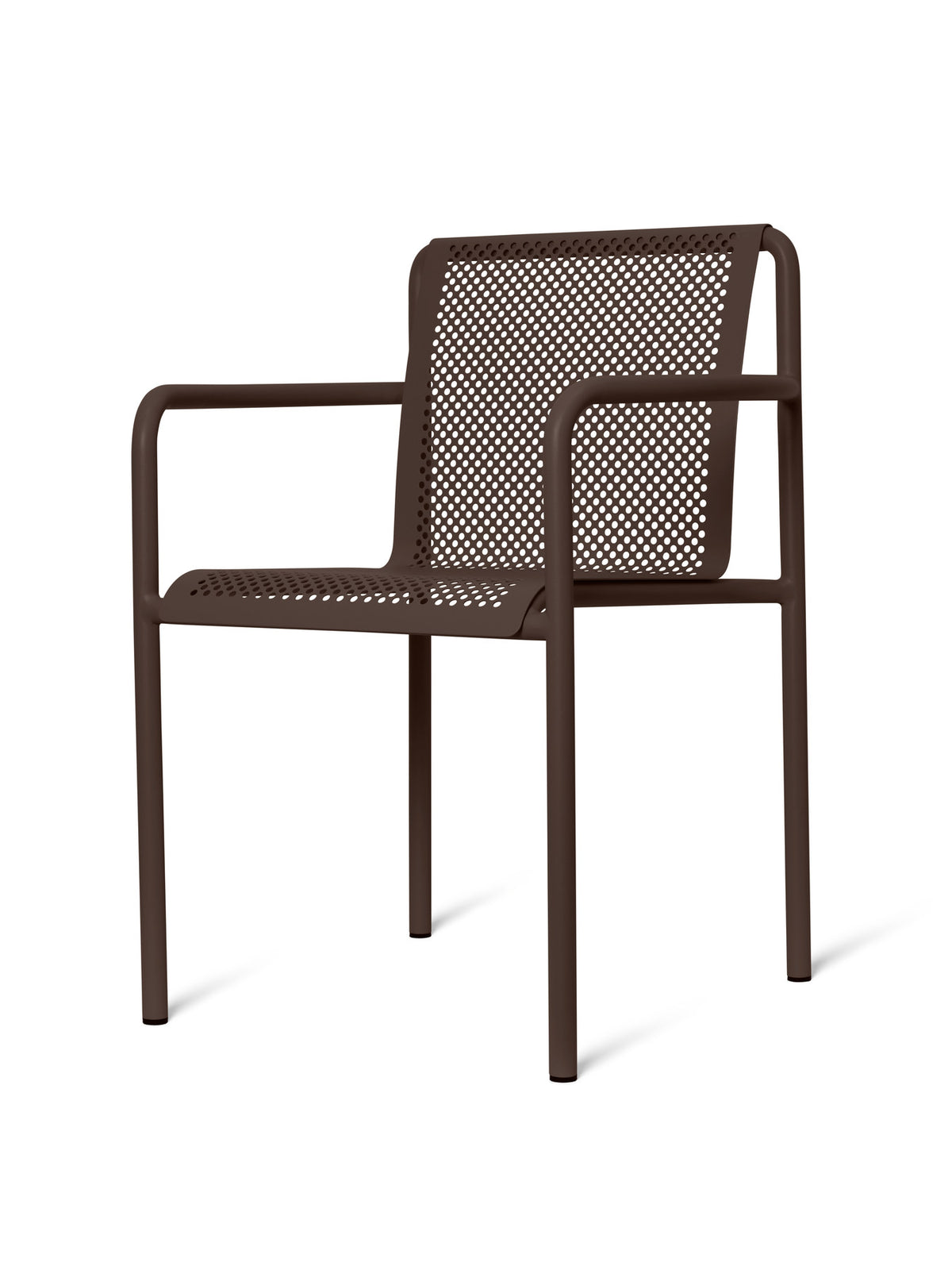 Dapple Stuhl mit Armlehnen in Dunkle Schokolade präsentiert im Onlineshop von KAQTU Design AG. Gartenstuhl mit Armlehnen ist von Ferm Living