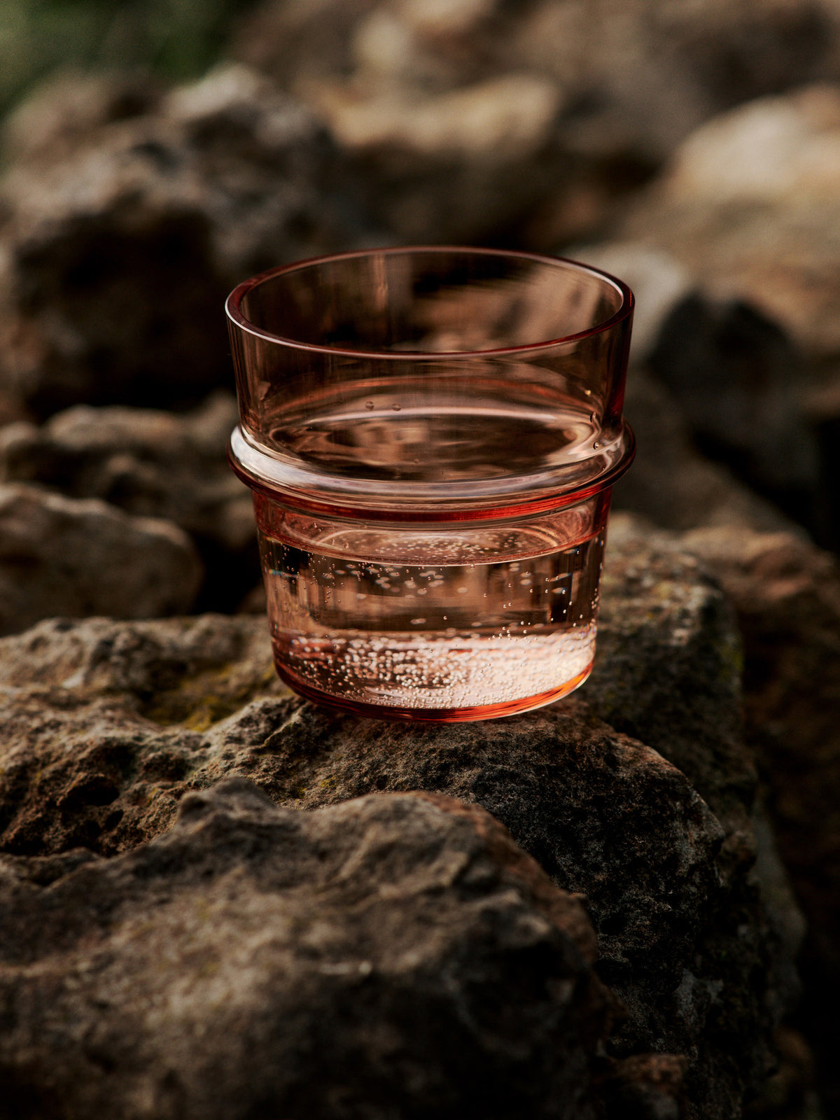 Boya Gläser Low Set aus 2 in Blush präsentiert im Onlineshop von KAQTU Design AG. Glas ist von Ferm Living