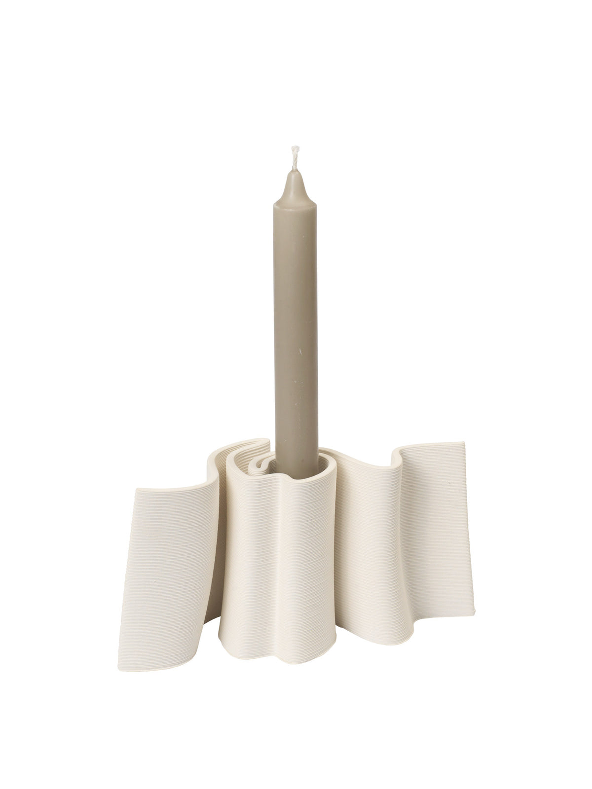 Dedali Kerzenhalter in Cremeweiss präsentiert im Onlineshop von KAQTU Design AG. Kerzenständer ist von Ferm Living