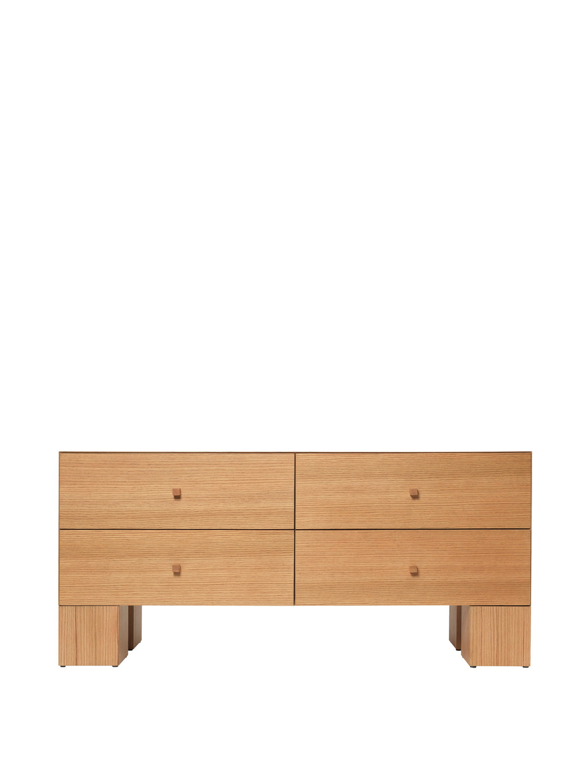 Kuben Kommode 2x2 in Natürliche Eichenfurnier präsentiert im Onlineshop von KAQTU Design AG. Kommode ist von Ferm Living