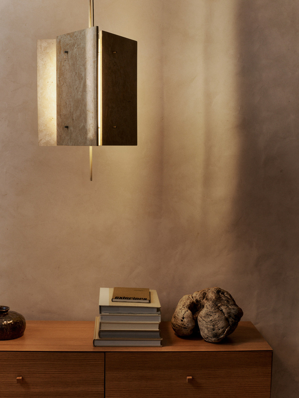 Kuben Kommode 2x2 in Natürliche Eichenfurnier präsentiert im Onlineshop von KAQTU Design AG. Kommode ist von Ferm Living