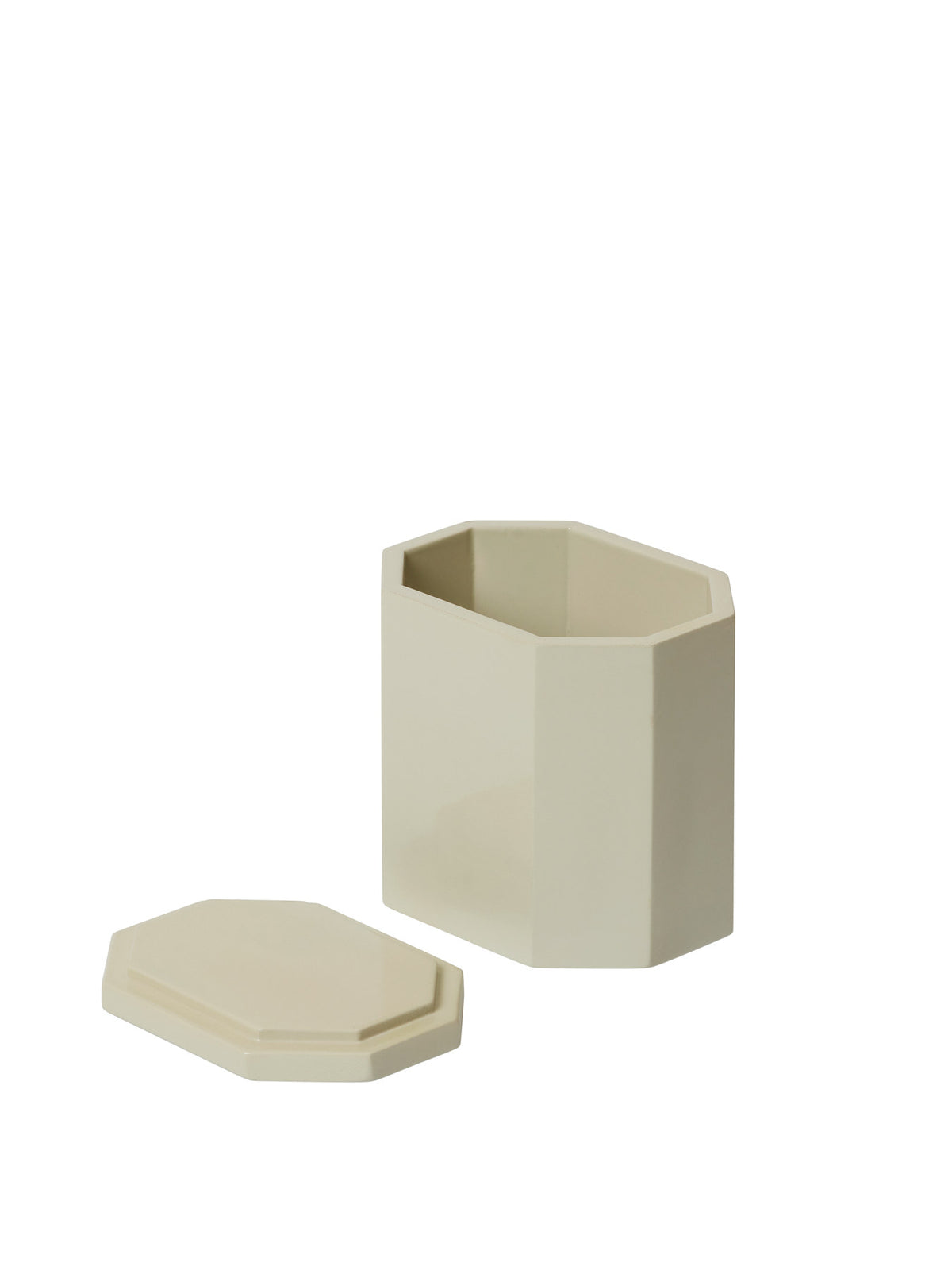 Nova Storage Box 10 x 7,5 in Light Celedon präsentiert im Onlineshop von KAQTU Design AG. Aufbewahrungsbox ist von Ferm Living