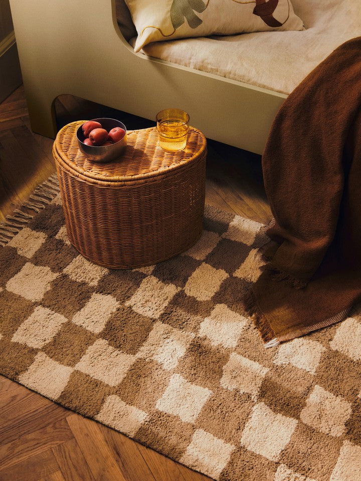 Set aus zwei eleganten Willora Aufbewahrungsboxen von Ferm Living, perfekt für stilvolle und praktische Aufbewahrungslösungen im Wohnraum.