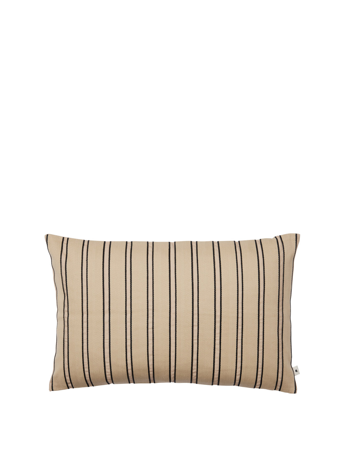 Twill Kissenbezug rechteckig in Cashmere/Black präsentiert im Onlineshop von KAQTU Design AG. Deko Kissenbezug ist von Ferm Living