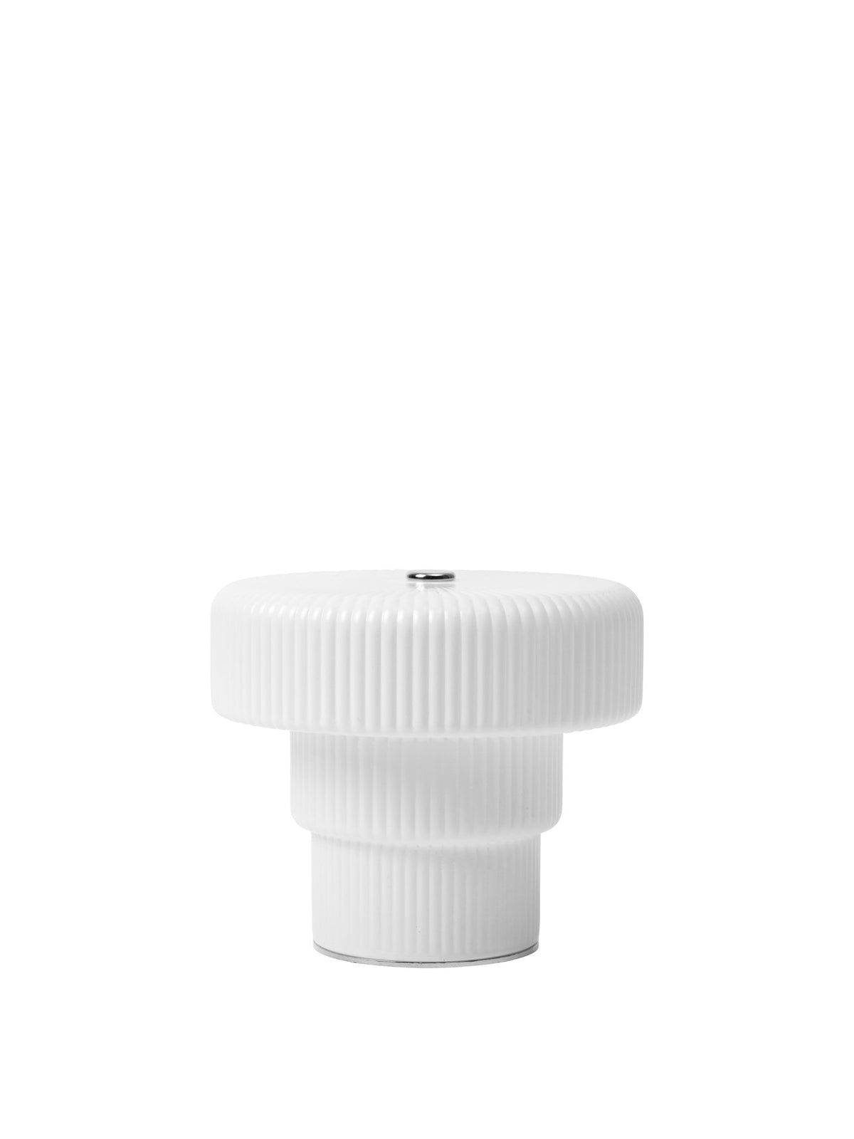 Ripple tragbare Tischlampe H10 in White präsentiert im Onlineshop von KAQTU Design AG. Tischleuchte ist von Ferm Living