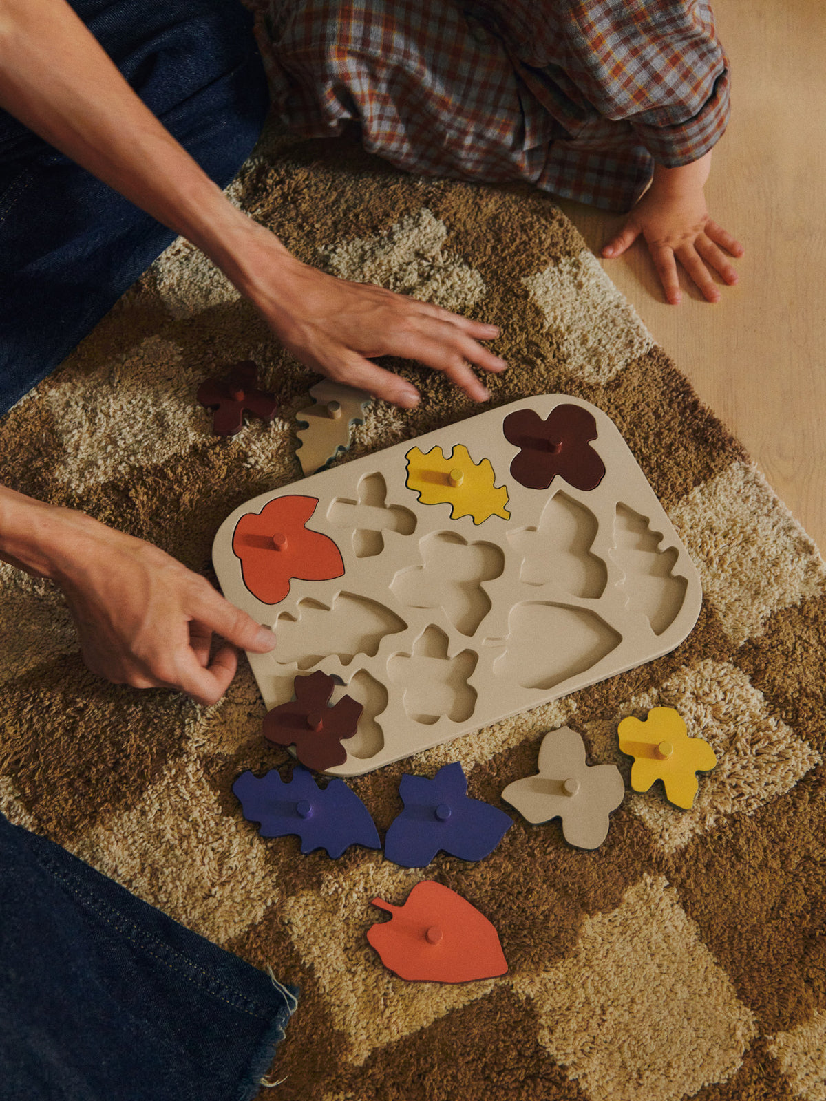Poesie Puzzle in Multi präsentiert im Onlineshop von KAQTU Design AG. Spiele Kids ist von Ferm Living