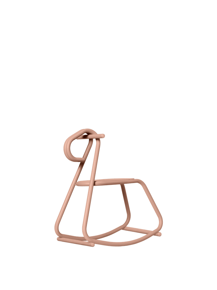 Lussi Rocking Horse in Rose präsentiert im Onlineshop von KAQTU Design AG. Spiele Kids ist von Ferm Living