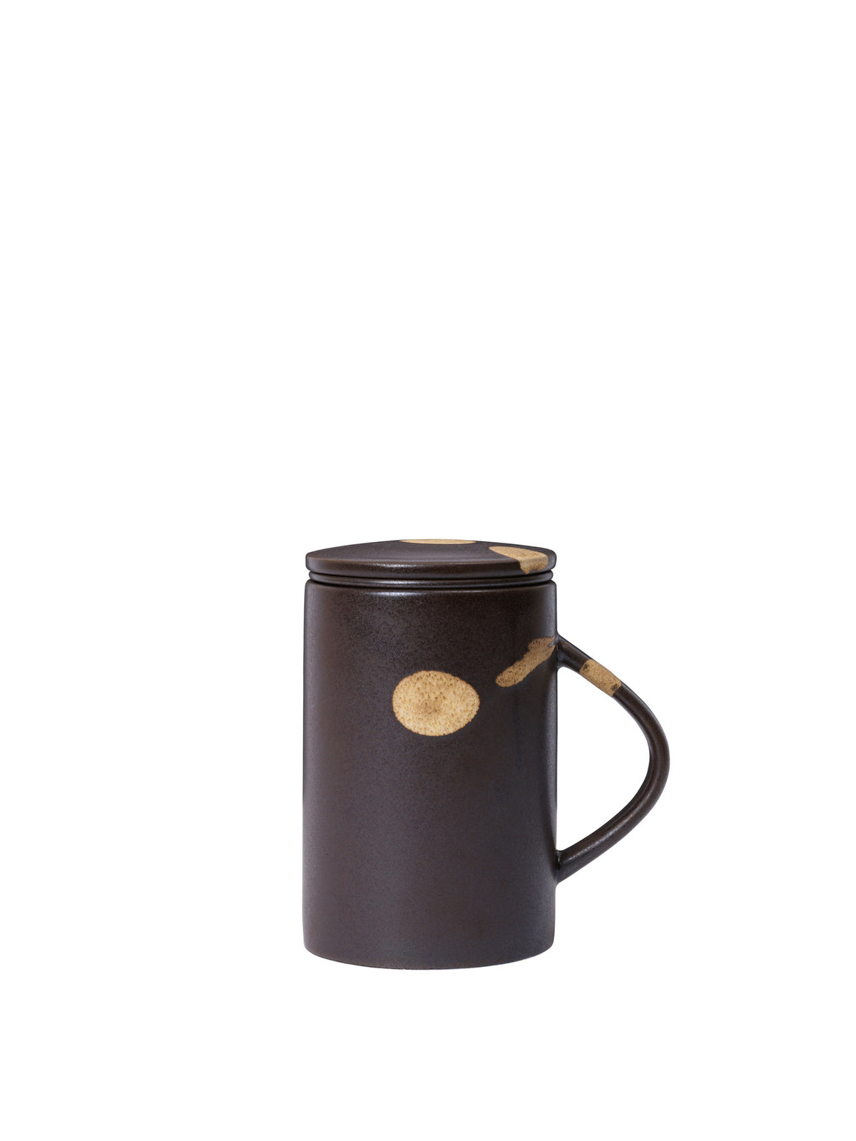 Koyo Tea Mug with Infuser Set in Dark Brown/Buff präsentiert im Onlineshop von KAQTU Design AG. Karaffe ist von Ferm Living