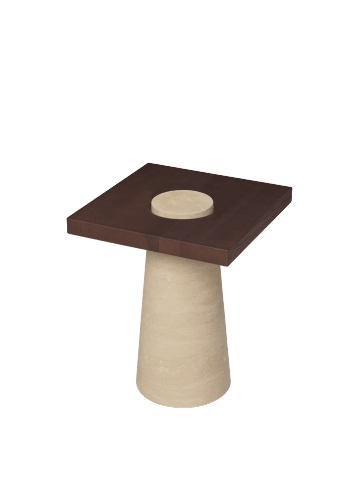 Eleganter Grova Beistelltisch hoch von Ferm Living, ideal für kreative Raumgestaltungen und praktische Ablageflächen in Ihrem Zuhause.