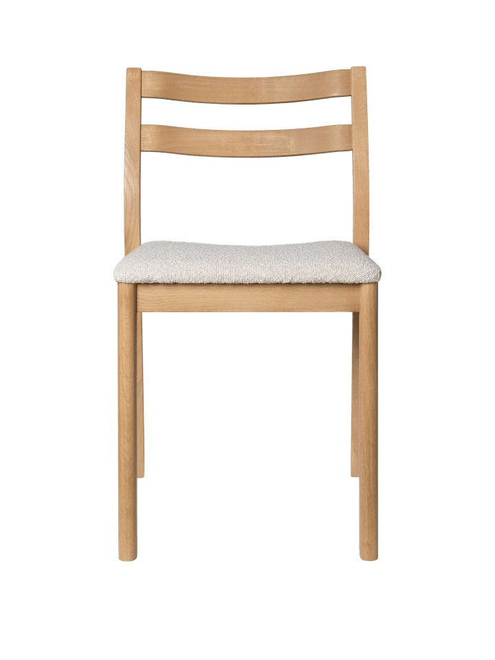 Boda Esszimmerstuhl Rugged Bouclé C/M Seat Upholstered in Natural/Off-white präsentiert im Onlineshop von KAQTU Design AG. Stuhl ist von Ferm Living