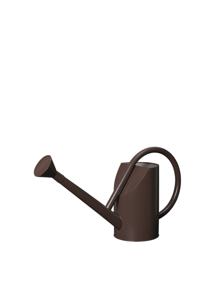 Elegante Antila Giesskanne in dunkler Schokoladenfarbe, stilvolles Design von Ferm Living für modernes Gießen und Dekor.