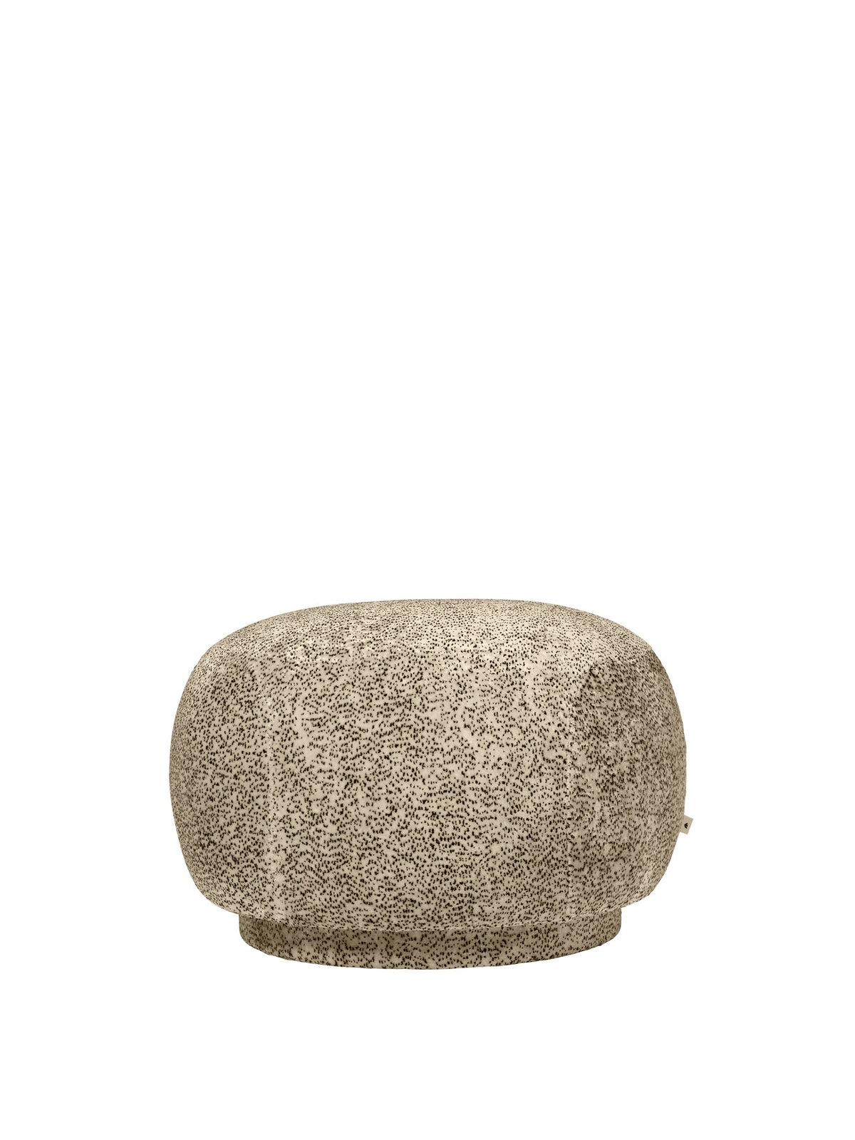 Rico Pouf von Ferm Living in Butter/Black aus Poppy Velvet Stoff, runde Form mit gepolsterter Sitzfläche und niedrigen Kunststofffüssen.