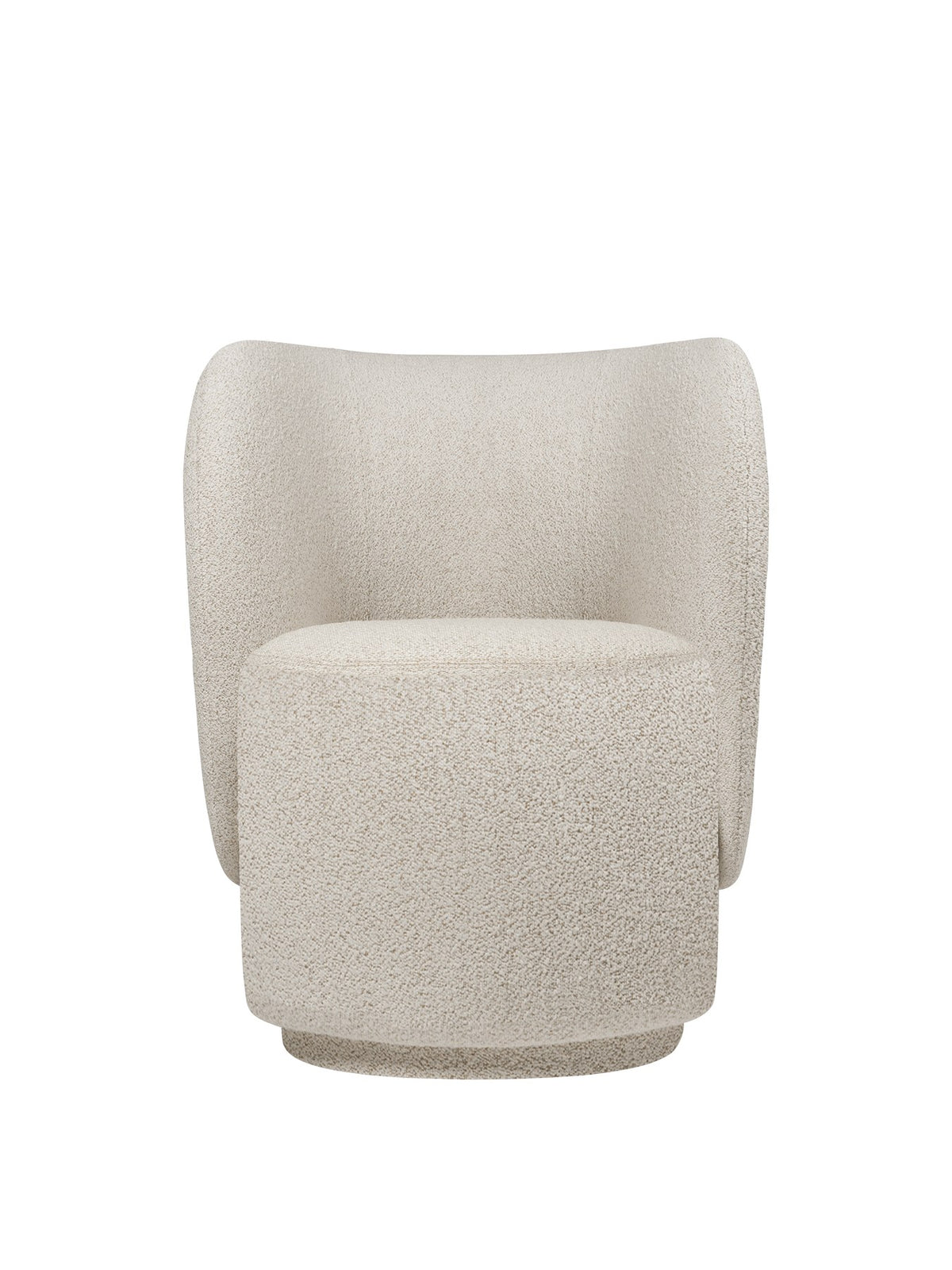 Drehsessel Rico Club von Ferm Living in Natur, Soft-Bouclé-Stoff, runde Rückenlehne, drehbarer Fuss aus Polyethylen.