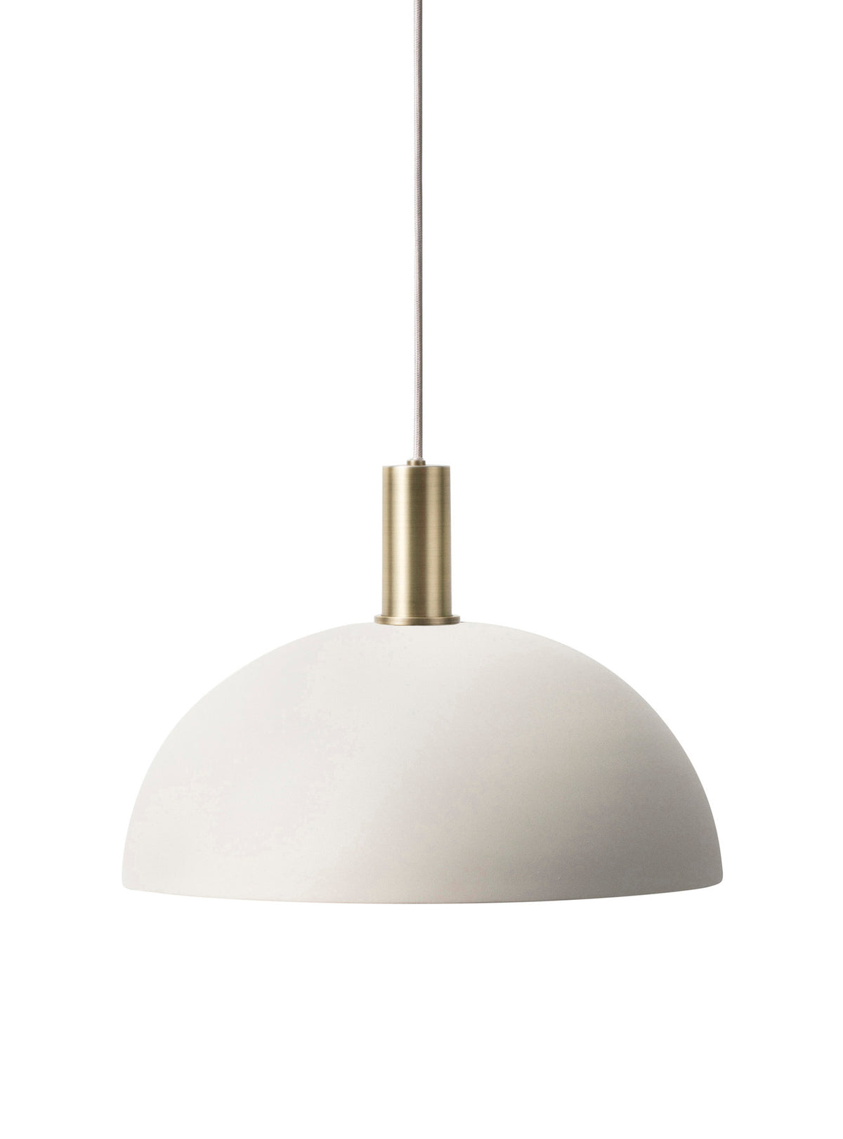 Collect Pendellampe tief in Messing präsentiert im Onlineshop von KAQTU Design AG. Pendelleuchte ist von Ferm Living