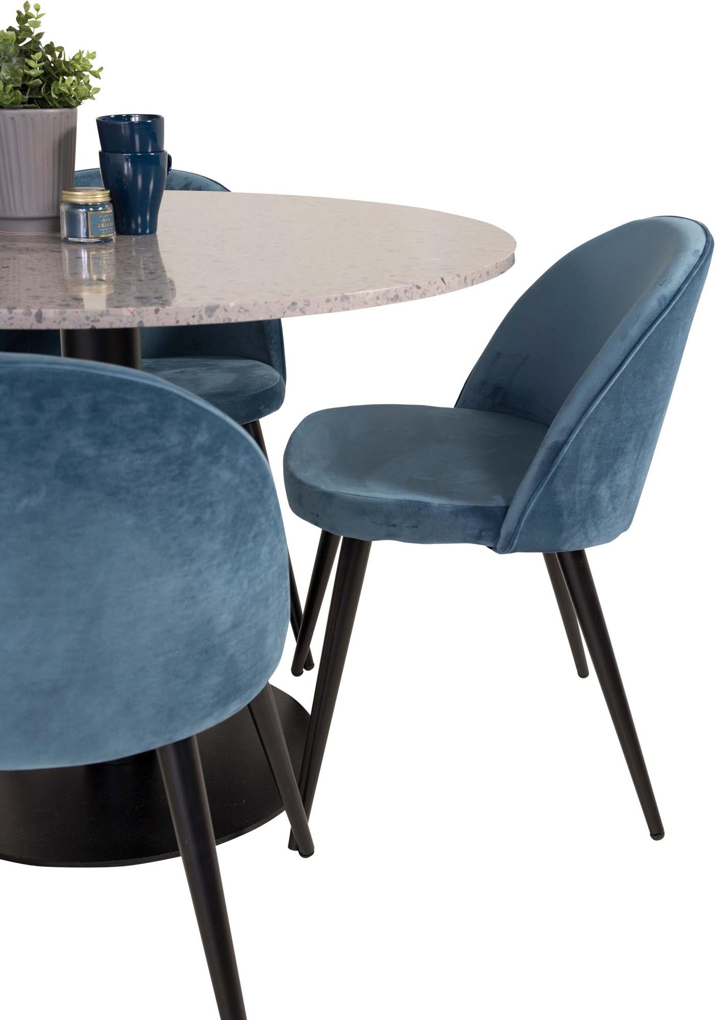 Gestalten Sie Ihr Esszimmer neu mit dem Razzia Esszimmerset von Venture Home: eleganter 106 cm Tisch und 4 komfortable Velvet-Stühle für stilvolle Momente.