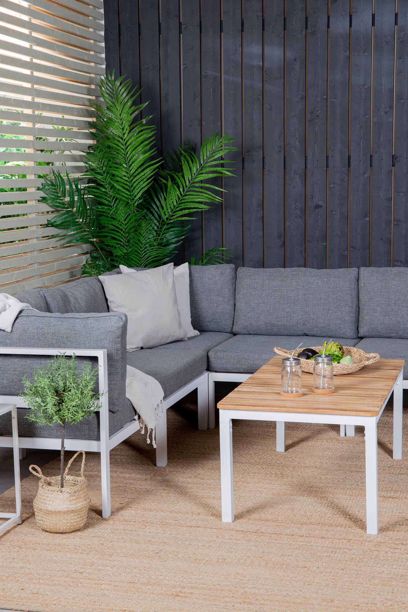 Copacabana Sofagarnitur V3 in Natur, Weiss präsentiert im Onlineshop von KAQTU Design AG. Loungeset ist von Venture Home